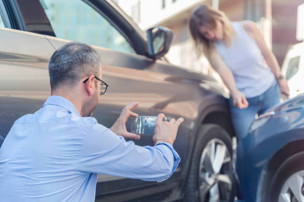 Professional Commercial Auto Insurance technician working in Morrow, OH